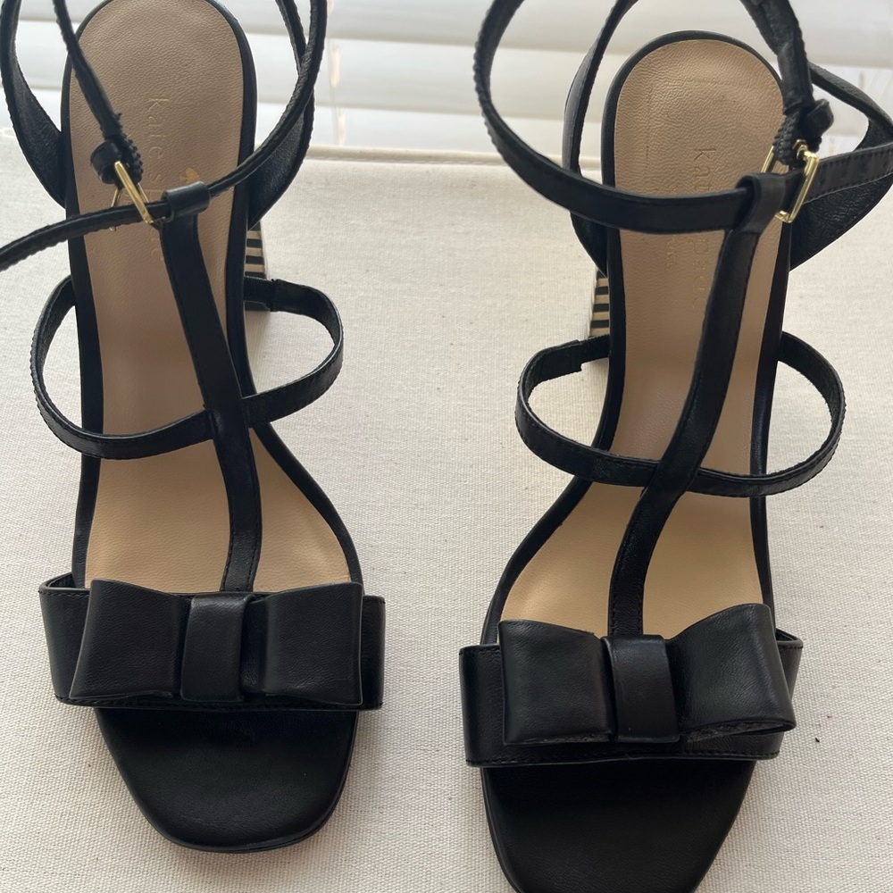 Kate Spade Black Sandal with bow and wood heel. Size 7.5, 4” heel